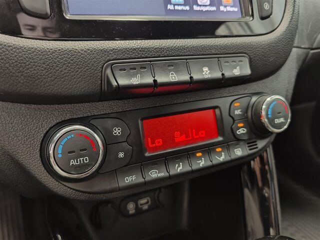 KIA cee'd 2018 1,6 Edition 7 SW DCT A/T  * P-Kamera / Navi / Moottorinlämmitin *