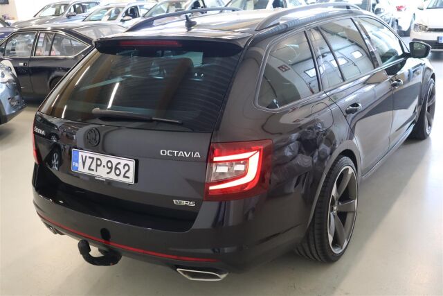 SKODA Octavia 2017 Combi 2,0 TDI 184 RS DSG Autom.
