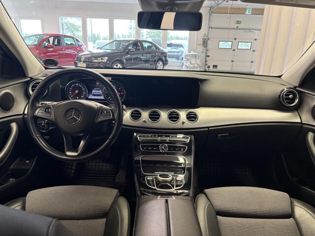 MERCEDES-BENZ E 2018 200 d T A Edition One Business