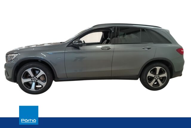 MERCEDES-BENZ GLC 2018 350 e 4Matic A Premium Business