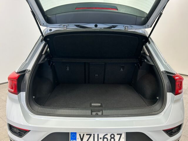 VOLKSWAGEN T-Roc 2018 Style 1,0 TSI 85 kW (115 hv)  Näppärä ja supersuosittu T- Roc. Soita 050 3622763