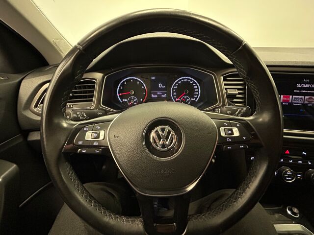 VOLKSWAGEN T-Roc 2018 Style 1,0 TSI 85 kW (115 hv)  Näppärä ja supersuosittu T- Roc. Soita 050 3622763