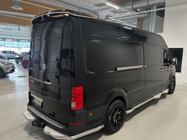 VOLKSWAGEN CRAFTER 2018 2.0TDI 177HV AUTOM 2+4 M-A *WEBASTO *NAHAT* LED *KOUKKU