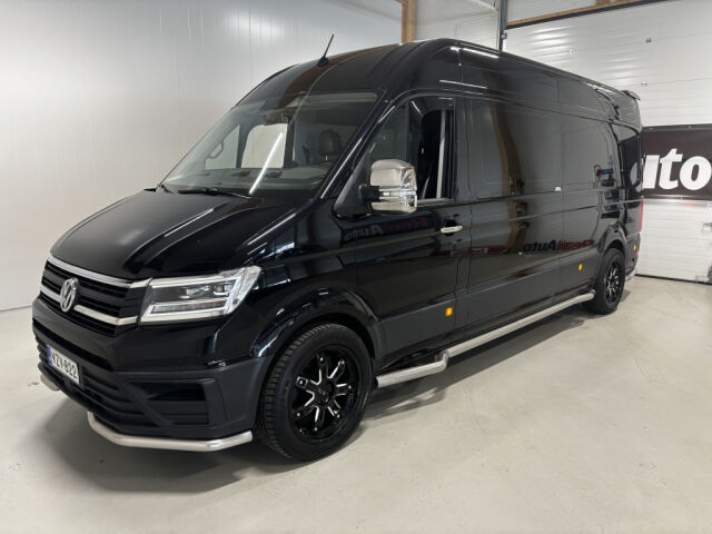 VOLKSWAGEN CRAFTER 2018 2.0TDI 177HV AUTOM 2+4 M-A *WEBASTO *NAHAT* LED *KOUKKU