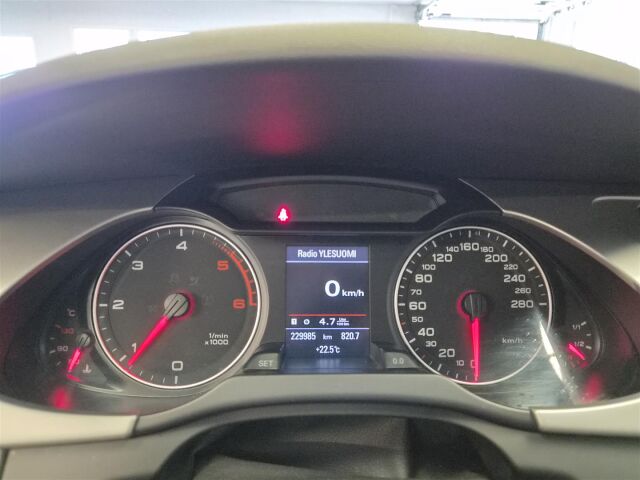 AUDI A4 2008 Sedan 2,0 TDI 105 kW Business  * Vetokoukku / Moottorinlämmitin *