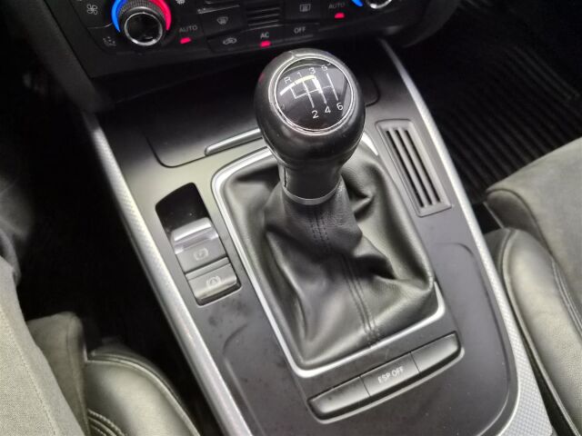 AUDI A4 2008 Sedan 2,0 TDI 105 kW Business  * Vetokoukku / Moottorinlämmitin *