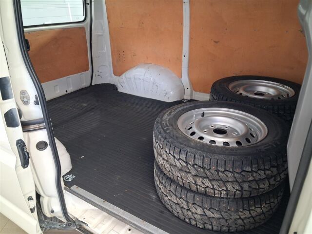 TOYOTA Hiace 2006 2,5 D-4D 90 4ov