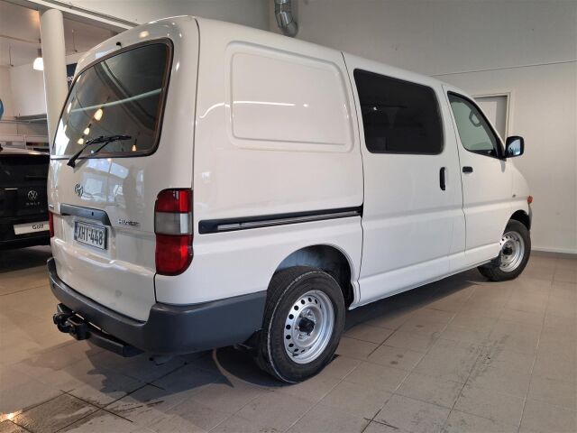 TOYOTA Hiace 2006 2,5 D-4D 90 4ov