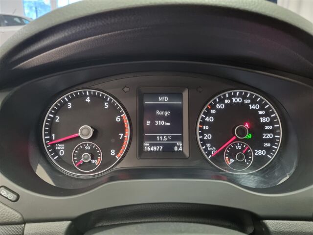 VOLKSWAGEN Jetta 2012 Comfortline 1,4 TSI 90 kW (122 hv) DSG-automaatti / Tutkat / Lohkolämmitin / Vakionopeudensäädin