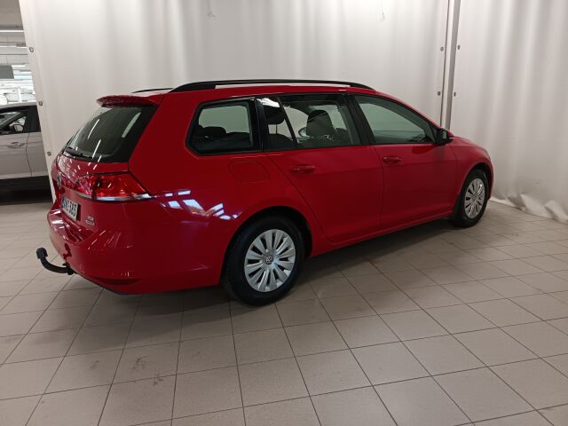VOLKSWAGEN Golf 2013 Variant Trendline 1,2 TSI 63 kW (85 hv) BlueMotion Technology