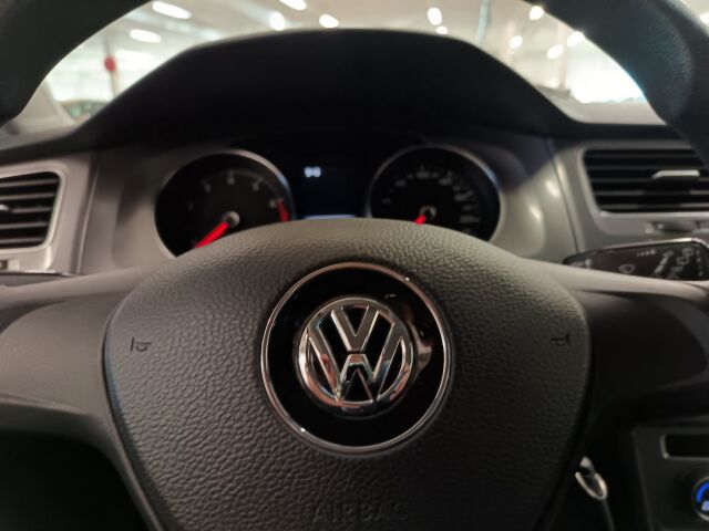 VOLKSWAGEN Golf 2013 Variant Trendline 1,2 TSI 63 kW (85 hv) BlueMotion Technology