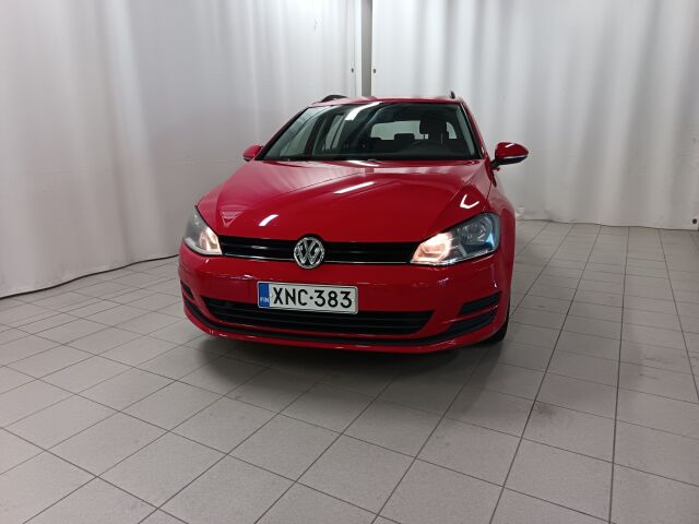 VOLKSWAGEN Golf 2013 Variant Trendline 1,2 TSI 63 kW (85 hv) BlueMotion Technology