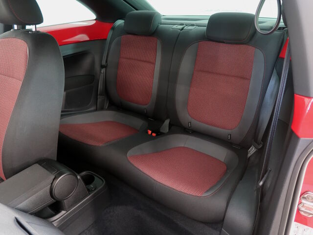 Volkswagen Beetle 2013 Design 1,2 TSI 77 kW (105 hv)