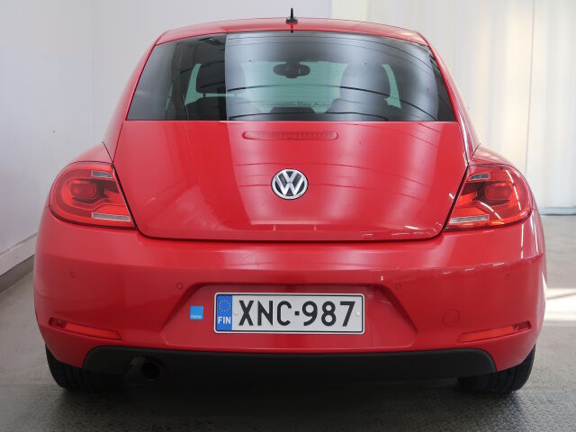 Volkswagen Beetle 2013 Design 1,2 TSI 77 kW (105 hv)