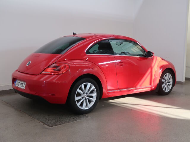 Volkswagen Beetle 2013 Design 1,2 TSI 77 kW (105 hv)