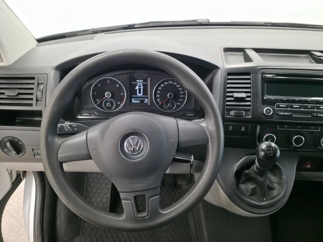 VOLKSWAGEN Transporter 2015 umpipakettiauto pitkä 2,0 TDI 84 kW BlueMotionTechnology Classic