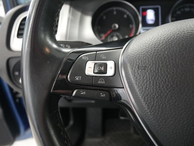 VOLKSWAGEN Golf 2015 Variant Comfortline Edition 40 1,6 TDI 77 kW (105 hv) BMT DSG-automaatti