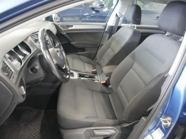 VOLKSWAGEN Golf 2015 Variant Comfortline Edition 40 1,6 TDI 77 kW (105 hv) BMT DSG-automaatti