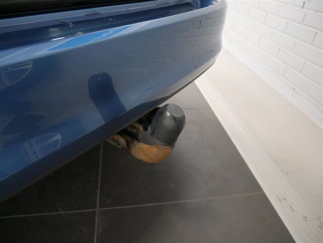 VOLKSWAGEN Golf 2015 Variant Comfortline Edition 40 1,6 TDI 77 kW (105 hv) BMT DSG-automaatti