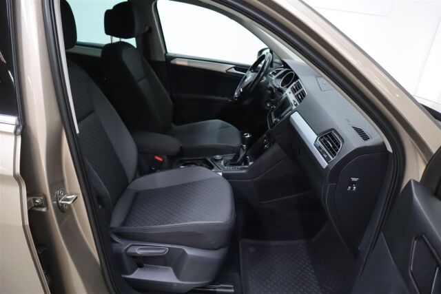 VOLKSWAGEN Tiguan 2016 Comfortline 2,0 TDI SCR 110 kW (150 hv) 4MOTION