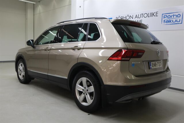 VOLKSWAGEN Tiguan 2016 Comfortline 2,0 TDI SCR 110 kW (150 hv) 4MOTION