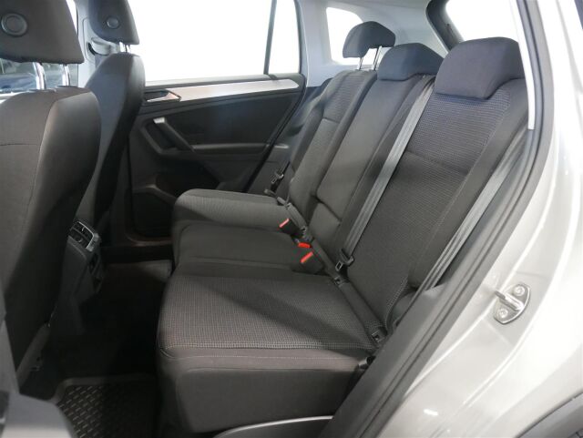 VOLKSWAGEN Tiguan 2016 Trendline 1,4 TSI 92 kW (125 hv)