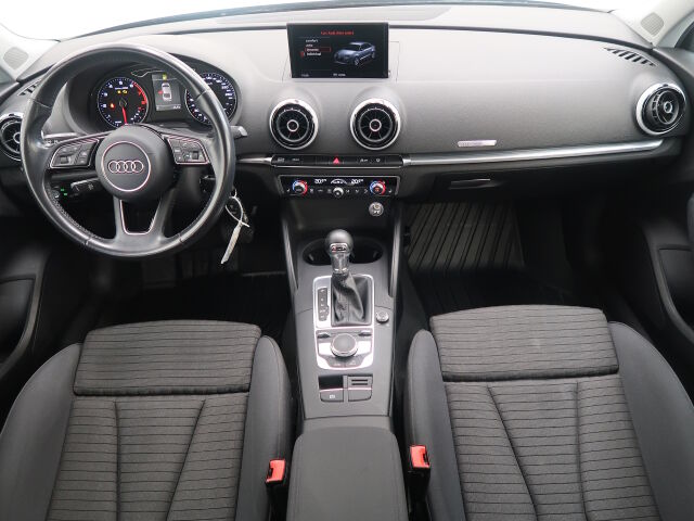 Audi A3 2017 Sedan Business Sport 1,0 TFSI 85 kW S tronic