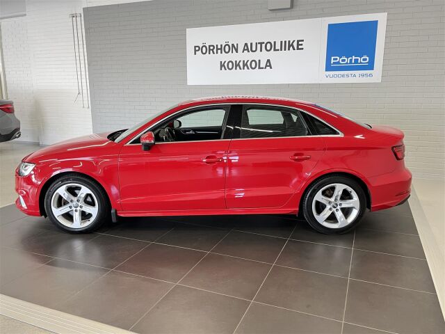 AUDI A3 2016 Sedan Business Sport SE 1,0 TFSI 85 kW S tronic, adapt.vakkari! Upea yksilö vähillä kilometreillä!