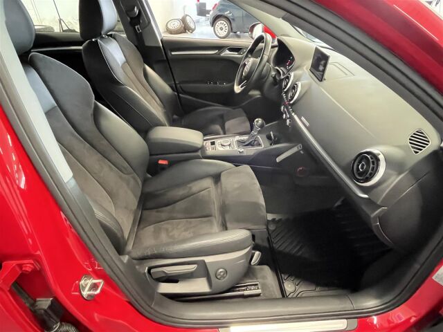 AUDI A3 2016 Sedan Business Sport SE 1,0 TFSI 85 kW S tronic, adapt.vakkari! Upea yksilö vähillä kilometreillä!