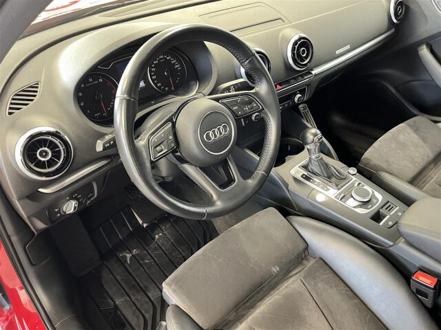 AUDI A3 2016 Sedan Business Sport SE 1,0 TFSI 85 kW S tronic, adapt.vakkari! Upea yksilö vähillä kilometreillä!