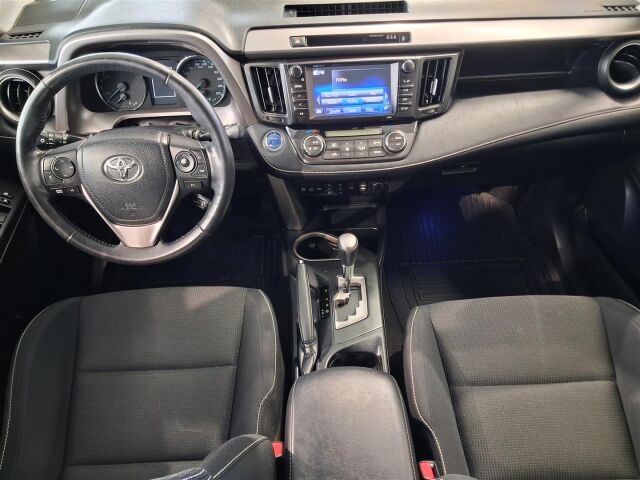TOYOTA RAV4 2017 2,5 Hybrid AWD Hybrid Edition