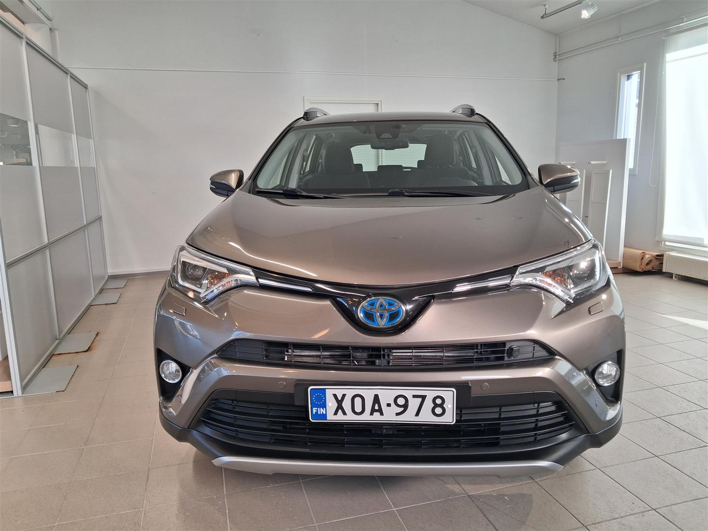 Toyota RAV4 2017, kuva 2/17