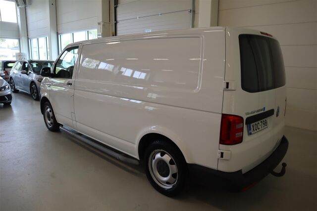 VOLKSWAGEN Transporter 2017 umpipakettiauto pitkä 2,0 TDI 110 kW 4Motion DSG    Alv-auto!