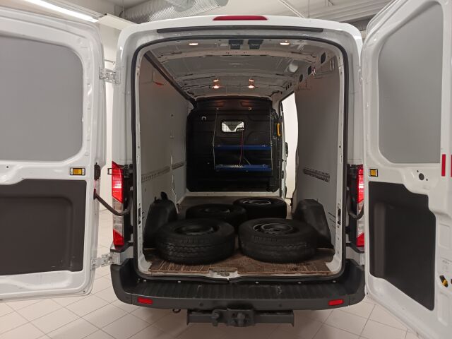 FORD Transit 2017 350 2,0 TDCi 130 hv Trend L3 H2 etuveto **TARKASTI PIDETTY JA SIISTI ALVILLINEN TYÖKALU**