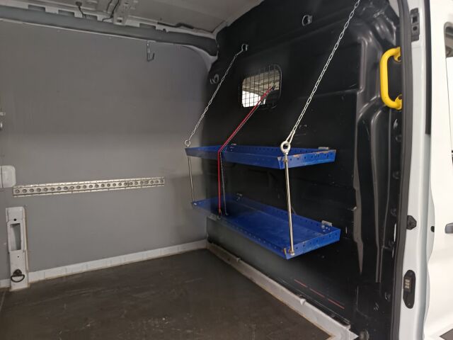 FORD Transit 2017 350 2,0 TDCi 130 hv Trend L3 H2 etuveto **TARKASTI PIDETTY JA SIISTI ALVILLINEN TYÖKALU**