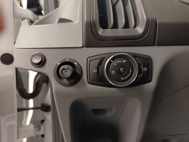 FORD Transit 2017 350 2,0 TDCi 130 hv Trend L3 H2 etuveto **TARKASTI PIDETTY JA SIISTI ALVILLINEN TYÖKALU**