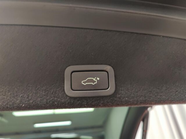 VOLVO XC60 2017 D4 AWD Classic Summum aut