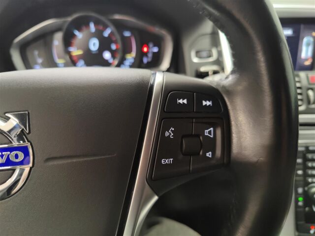 VOLVO XC60 2017 D4 AWD Classic Summum aut