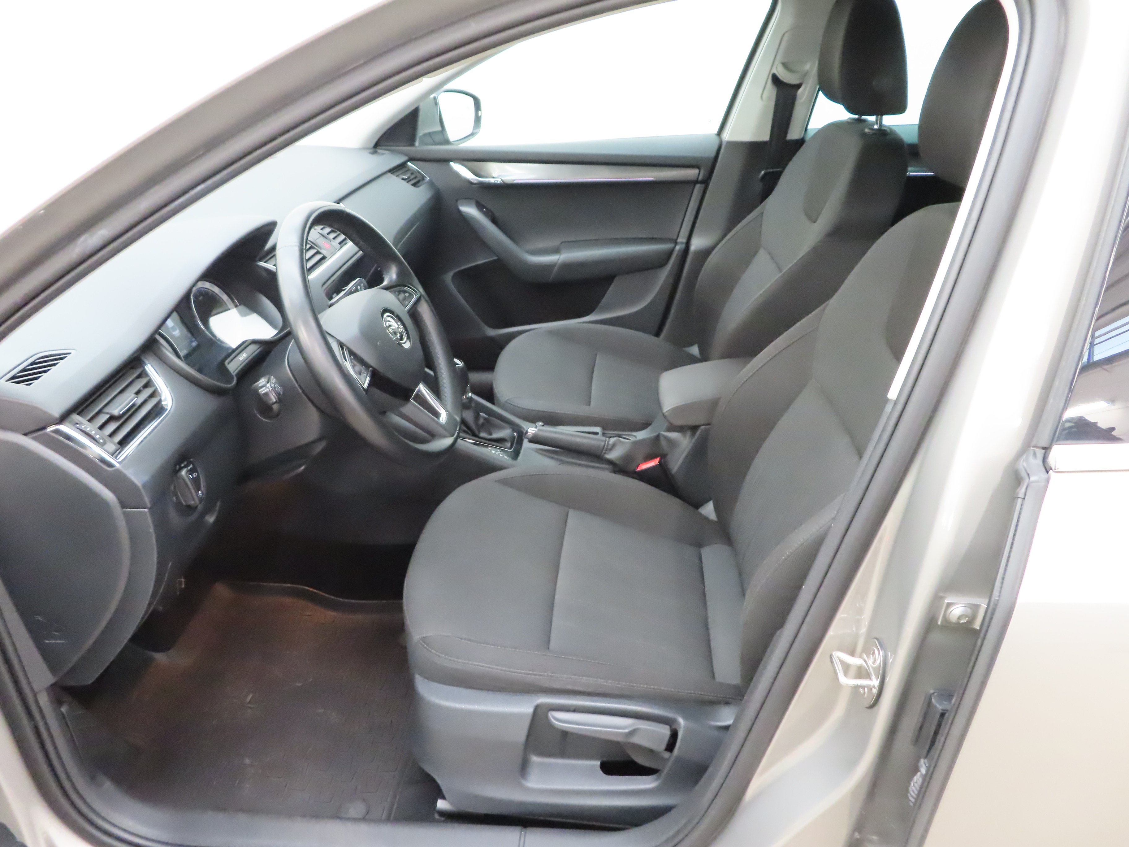 Skoda Octavia 1,0 TSI Style DSG Autom. 2018, photo 6/10