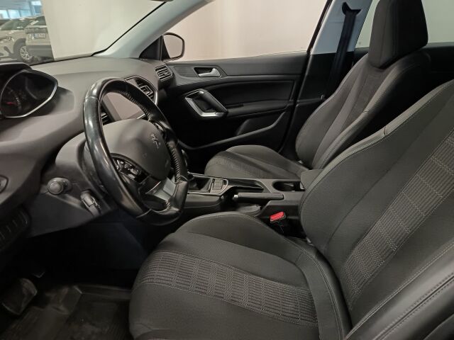PEUGEOT 308 2018 SW Active PureTech 130 Aut.**sopivasti ajettu mukava farkku*