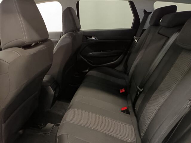 PEUGEOT 308 2018 SW Active PureTech 130 Aut.**sopivasti ajettu mukava farkku*