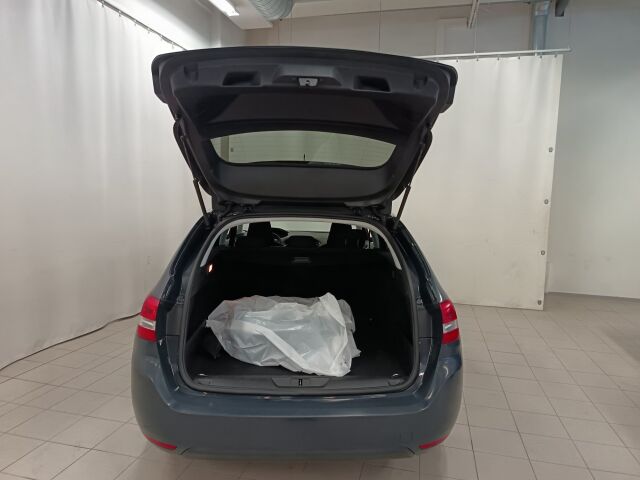 PEUGEOT 308 2018 SW Active PureTech 130 Aut.**sopivasti ajettu mukava farkku*