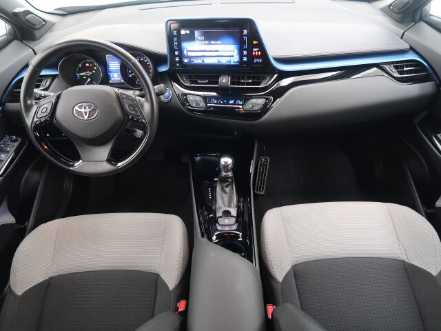 Toyota C-HR 2018 1,8 Hybrid Style