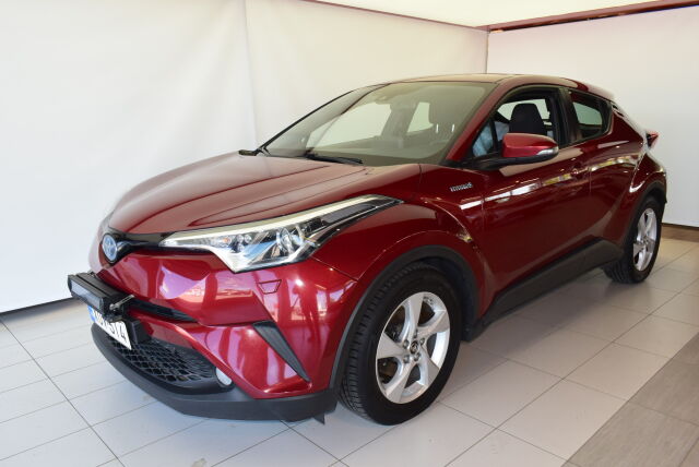 TOYOTA C-HR 2018 1,8 Hybrid Active
