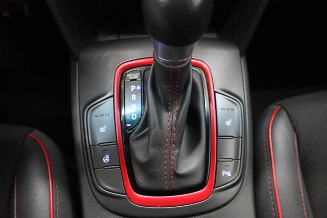 HYUNDAI KONA 2020 1,6 hybrid 141 hv 6-DCT Style