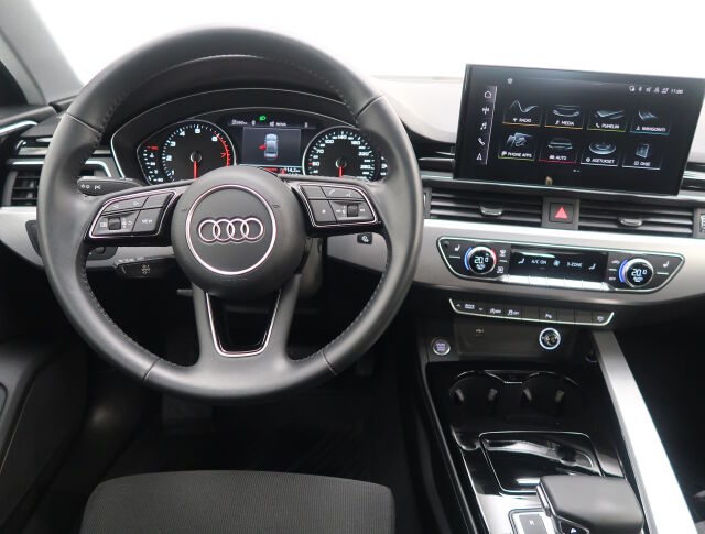 Audi A4 2020 Sedan Business Advanced 45 2.0 TFSI 245 Hv MHEV quattro S tronic