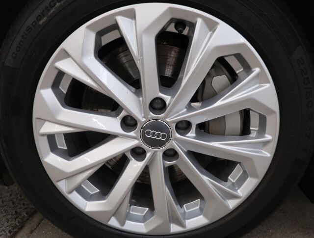 Audi A4 2020 Sedan Business Advanced 45 2.0 TFSI 245 Hv MHEV quattro S tronic