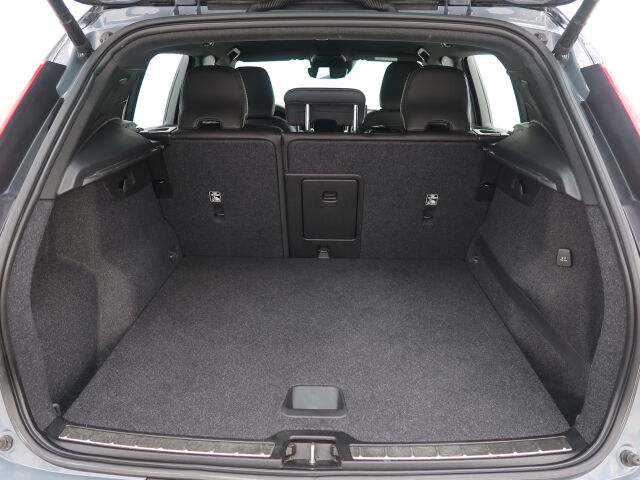 Volvo XC40 2020 T5 Twin Engine R-Design Business automaatti Plug-in Hybrid