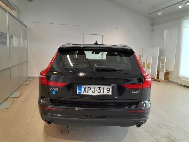 VOLVO V60 2020 D3 AWD Business aut / Sis. alv / jakohihna 3/2025 / koukku
