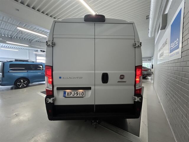 FIAT Ducato 2021 2,3 Multijet 140 13m3 L3H2 / ALV / 1-om / Webasto / Kamera / Koukku / Vanerointi / 2 x renkaat /